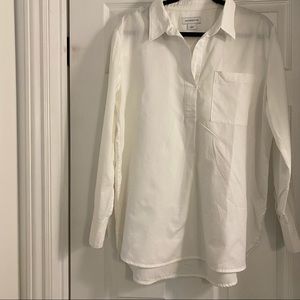 Liz Claiborne pull over collared shirt in White